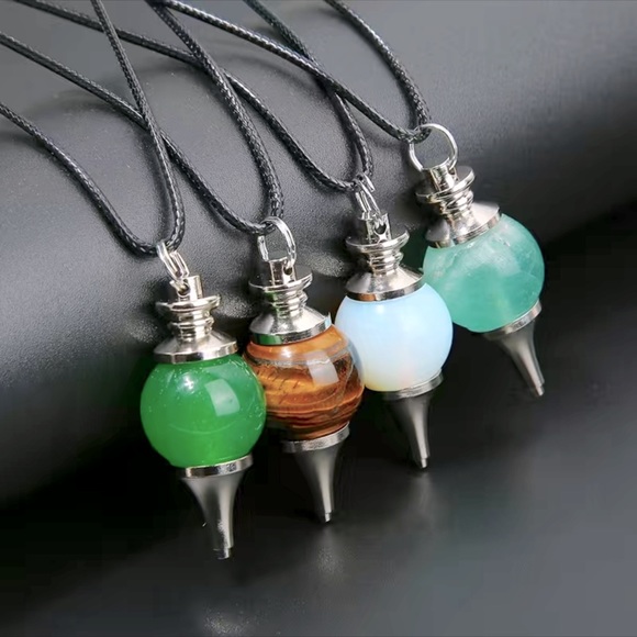 NATURAL GEMSTONE NECKLACE
